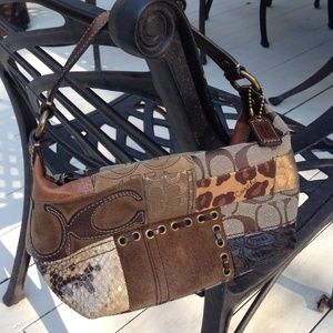 Authentic Coach mini handbag !